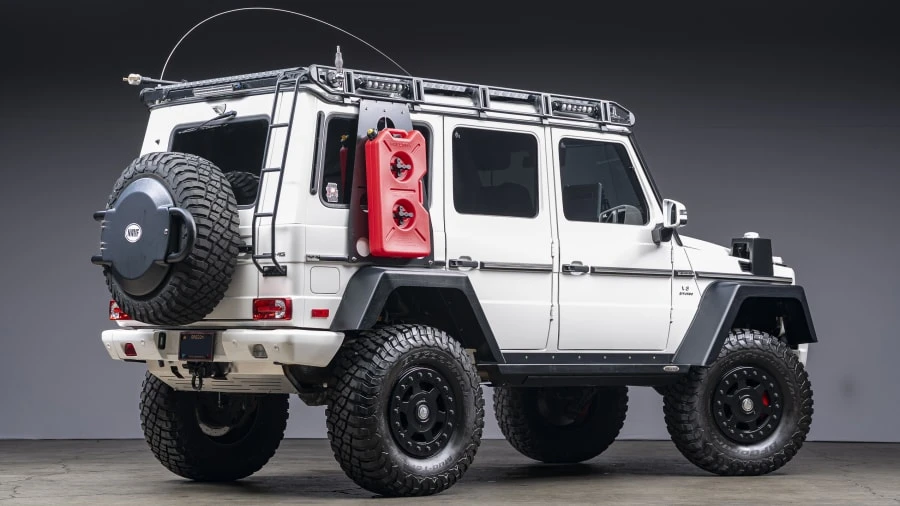 2015 Mercedes-Benz W463 G 36 & G 55 & G 63 & G 65 AMG 1st Gen - Image 3 of 31
