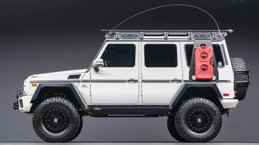 2015 Mercedes-Benz W463 G 36 & G 55 & G 63 & G 65 AMG 1st Gen - Image 2 of 31