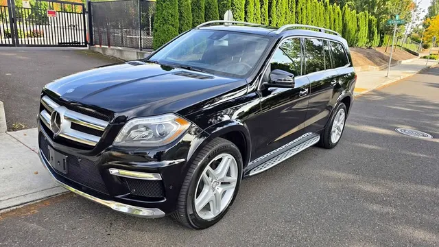 2015 Mercedes-Benz GL-Class GL 550 Sport Utility 4D