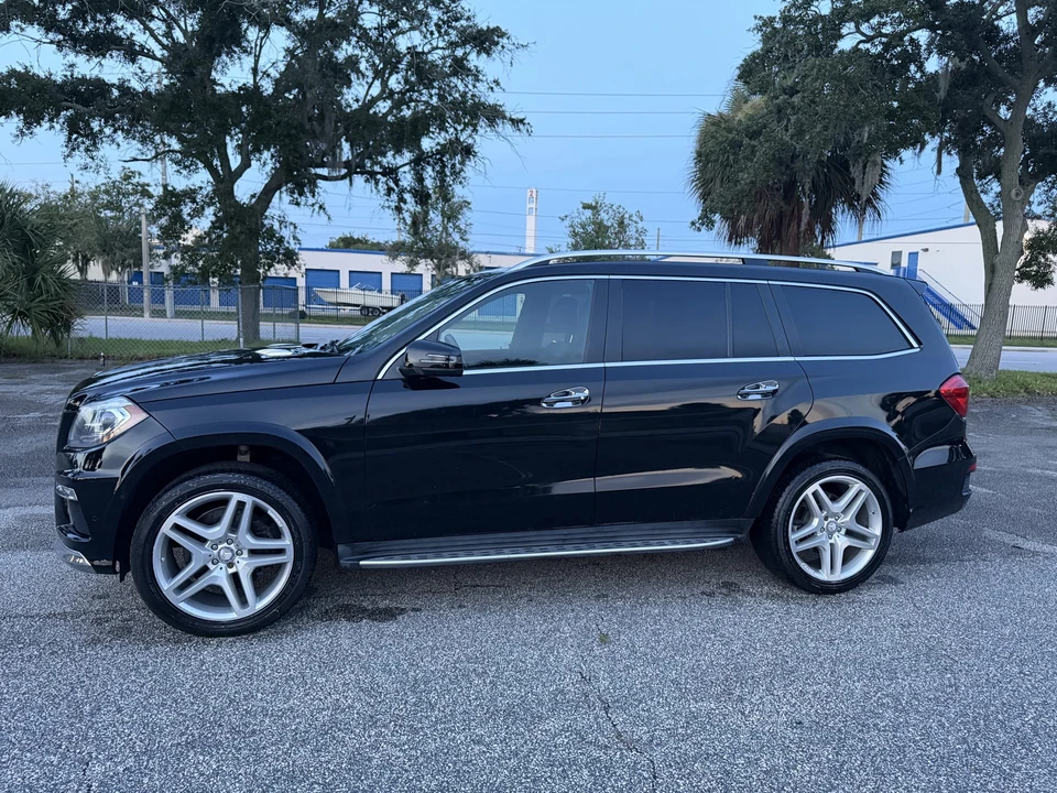 2015 Mercedes-Benz X166 GL 63 & GLS 63 AMG - Image 2 of 31
