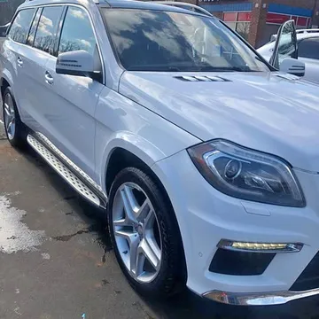 2015 Mercedes-Benz GL550 4MATIC