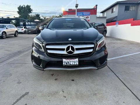 2015 Mercedes-Benz GLA 250 4MATIC SUV 4DR