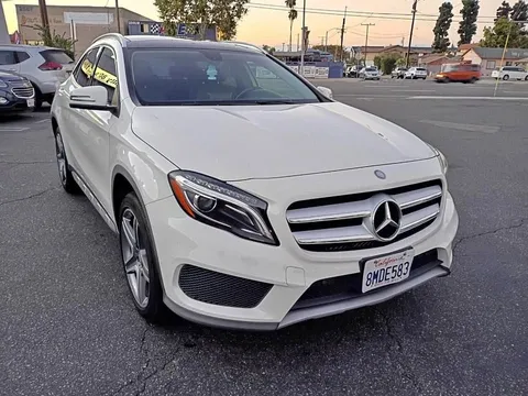 2015 Mercedes-Benz GLA 250