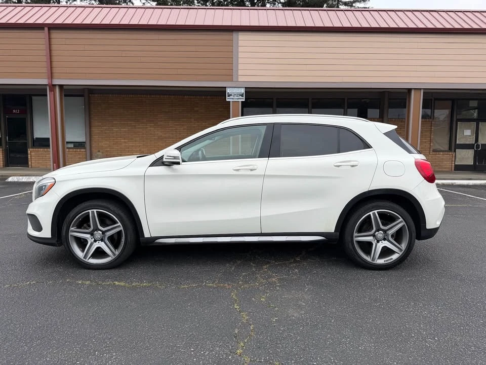 2015 Mercedes-Benz X156 GLA - Image 2 of 15