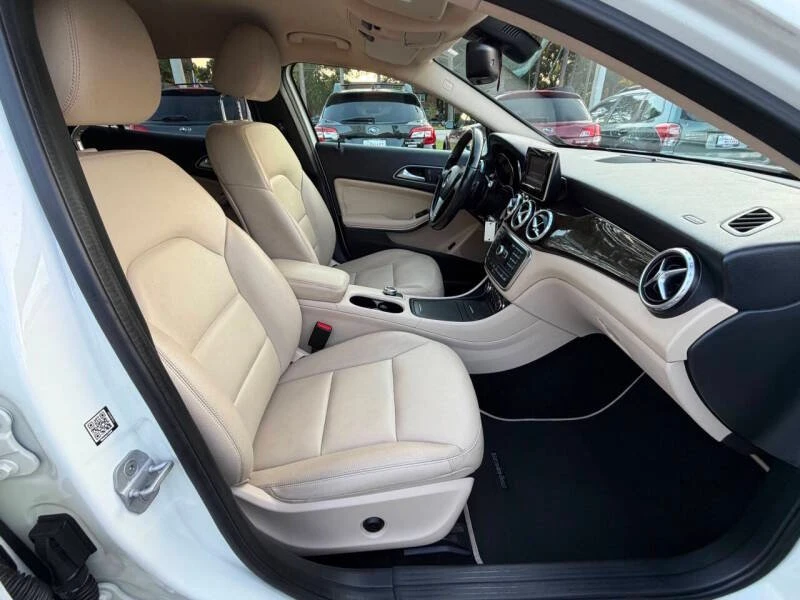 2015 Mercedes-Benz X156 GLA - Image 11 of 19