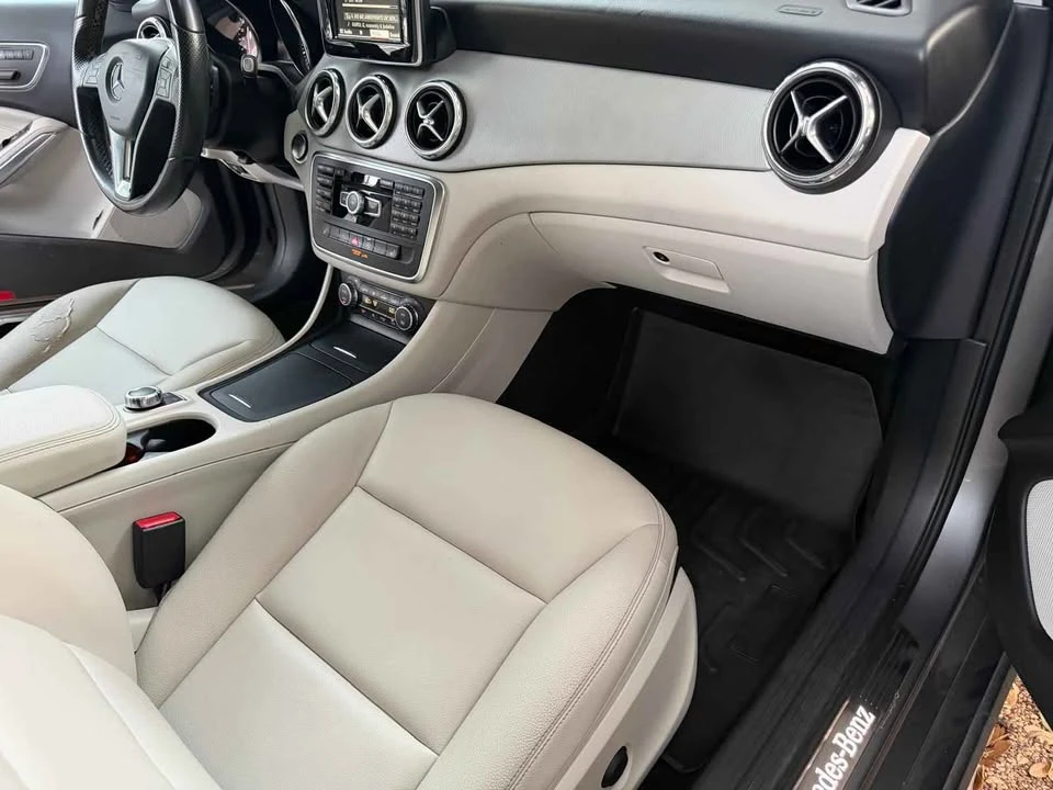 2015 Mercedes-Benz X156 GLA - Image 12 of 17