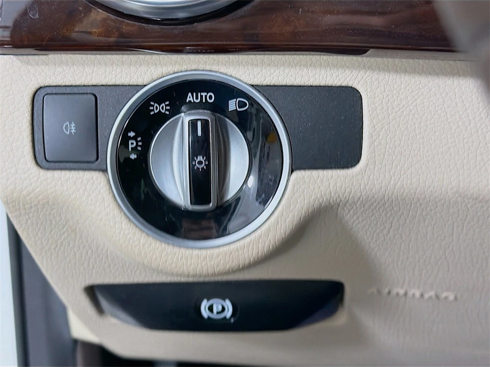 2015 Mercedes-Benz GLK-Class - Image 11 of 12
