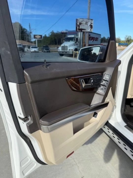 2015 Mercedes-Benz GLK-Class - Image 8 of 15