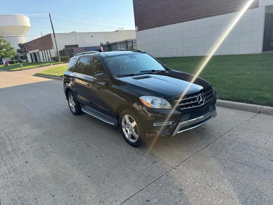 2015 Mercedes-Benz - Image 3 of 18