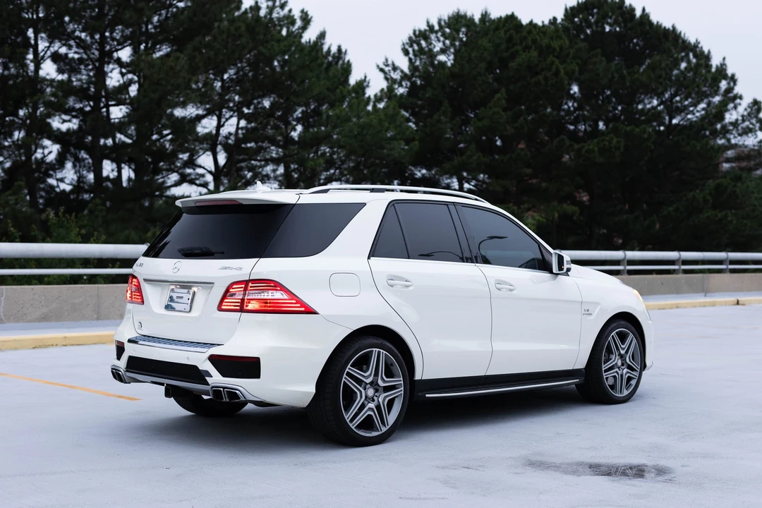 2015 Mercedes-Benz W166/C292 ML 63 & GLE 63 AMG - Image 9 of 31