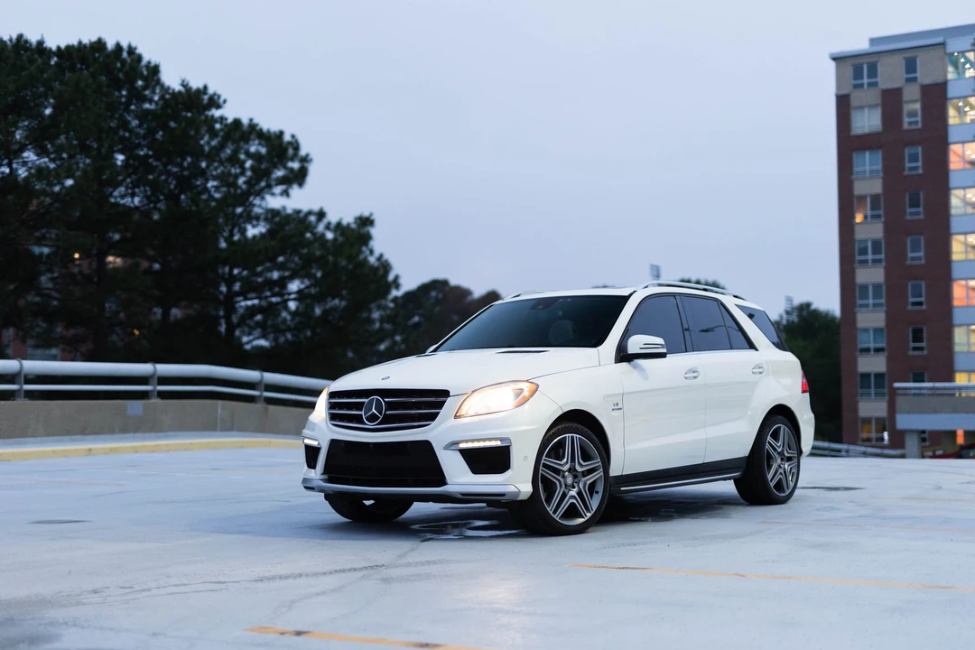 2015 Mercedes-Benz W166/C292 ML 63 & GLE 63 AMG - Image 3 of 31