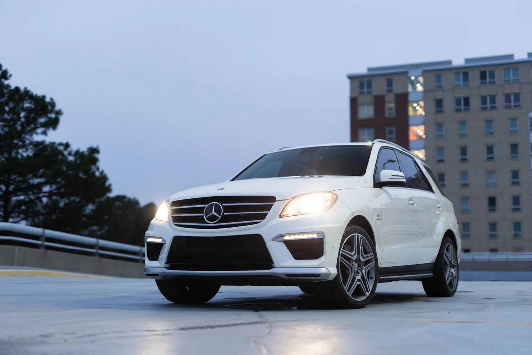 2015 Mercedes-Benz W166/C292 ML 63 & GLE 63 AMG - Image 5 of 31