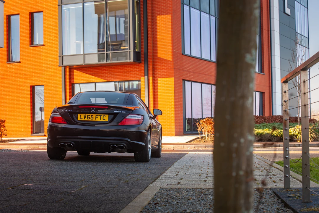 2015 Mercedes-Benz R172 SLK 55 AMG - Image 11 of 31