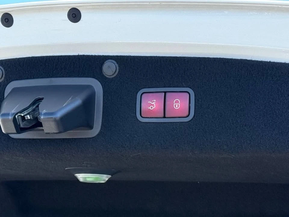 2015 Mercedes-Benz W222 S-Class - Image 16 of 20