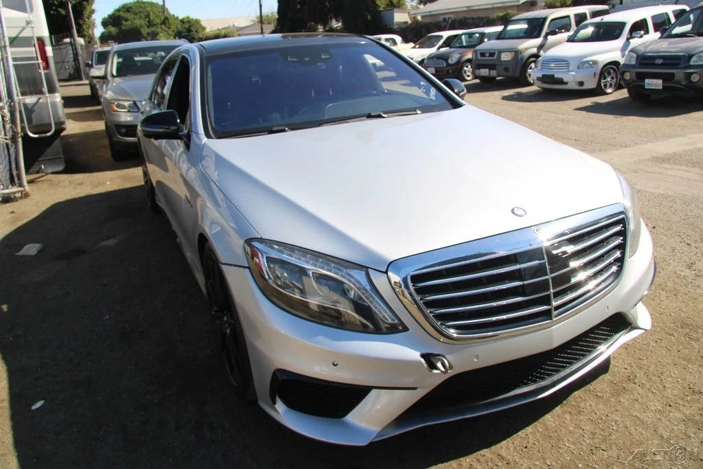2015 Mercedes-Benz W222 S 63 & S 65 AMG - Image 11 of 21