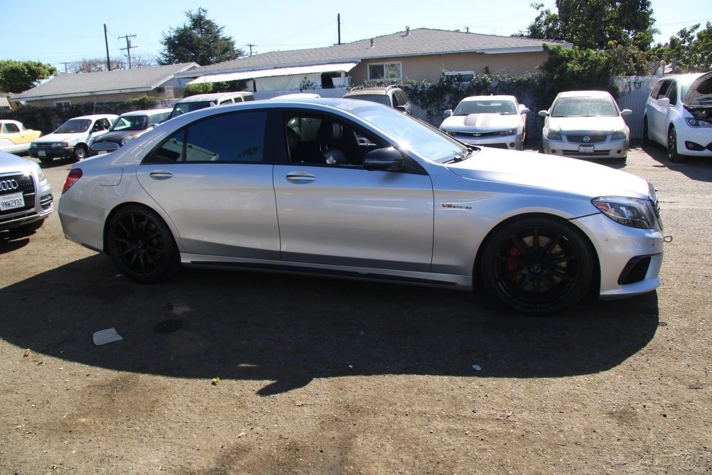 2015 Mercedes-Benz W222 S 63 & S 65 AMG - Image 9 of 21