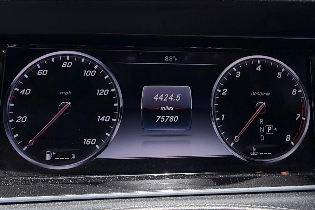2015 Mercedes-Benz W222 S-Class - Image 28 of 31