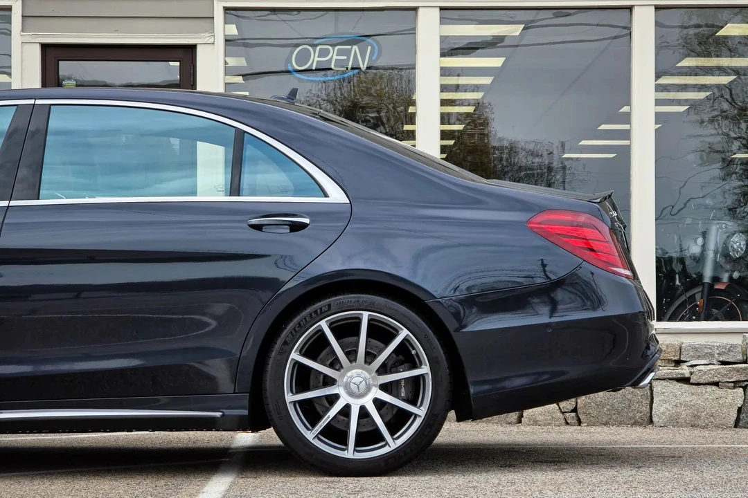 2015 Mercedes-Benz - Image 19 of 31