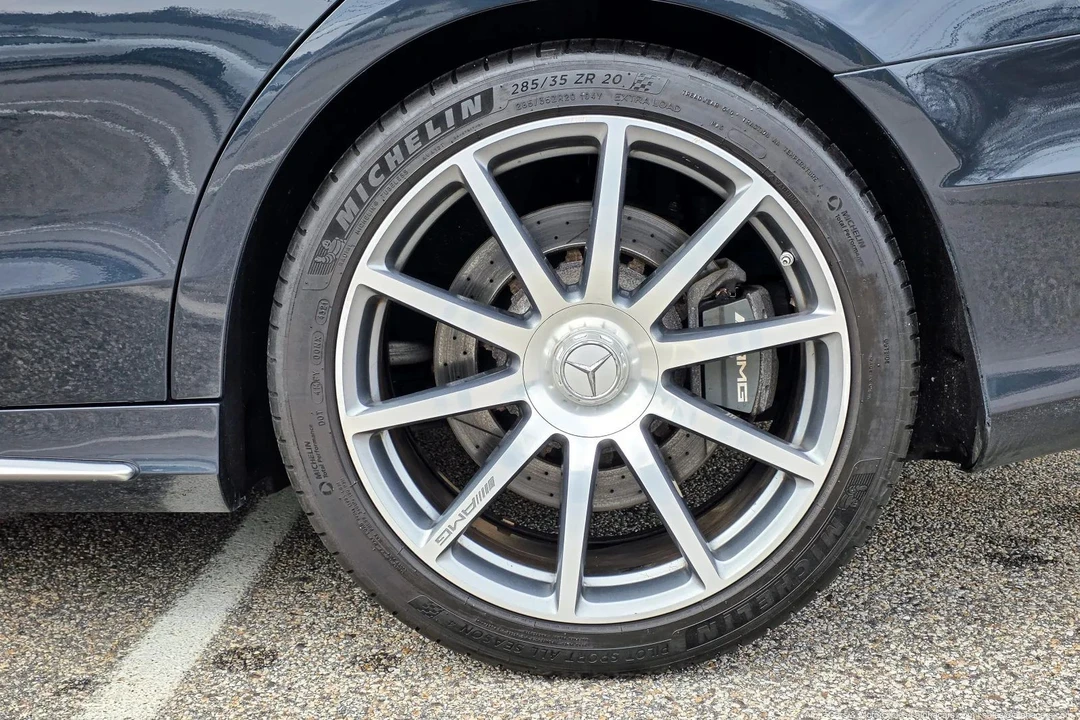 2015 Mercedes-Benz - Image 25 of 31