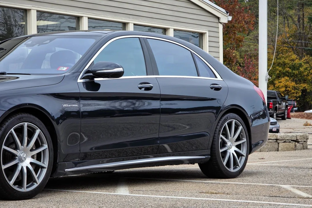 2015 Mercedes-Benz - Image 16 of 31