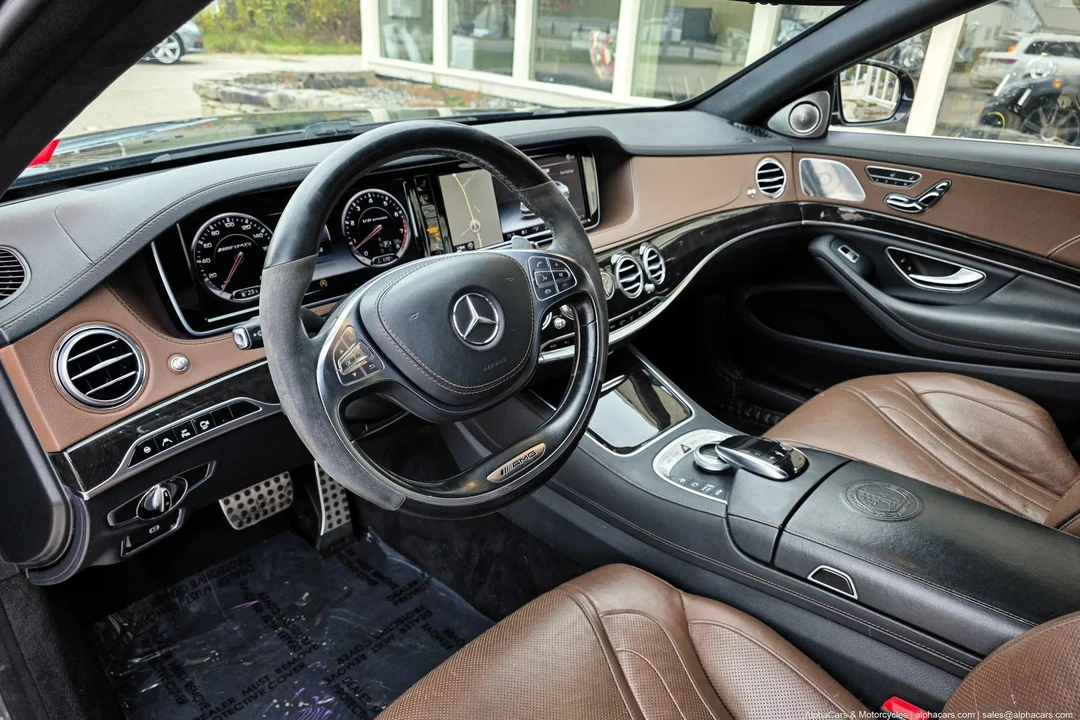2015 Mercedes-Benz - Image 29 of 31