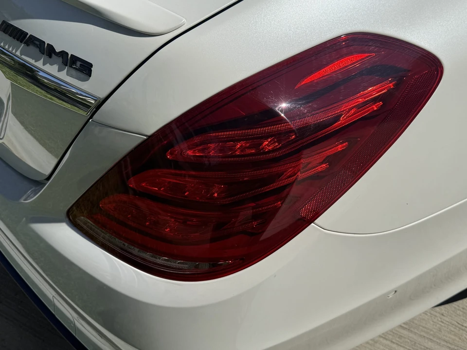 2015 Mercedes-Benz W222 S 63 & S 65 AMG - Image 25 of 31