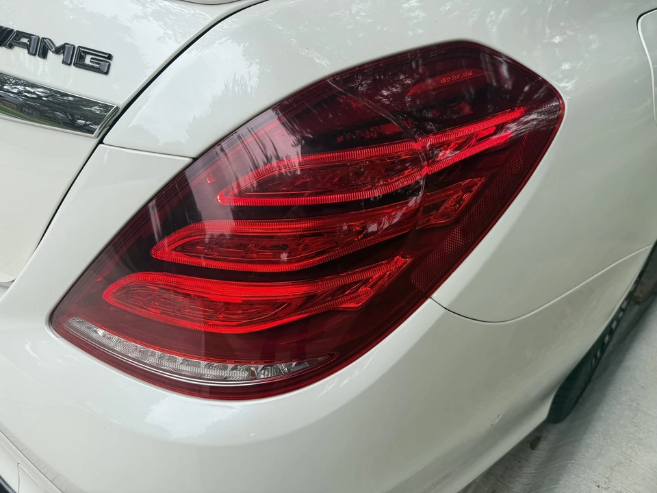 2015 Mercedes-Benz W222 S 63 & S 65 AMG - Image 26 of 31
