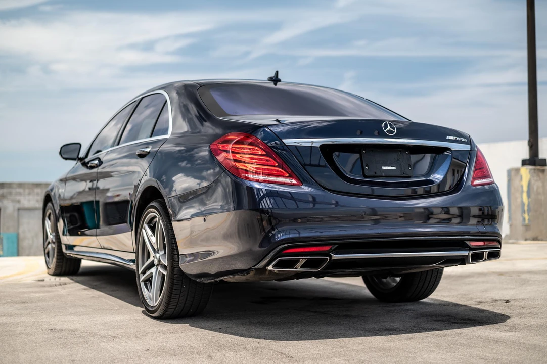 2015 Mercedes-Benz W222 S 63 & S 65 AMG - Image 21 of 31