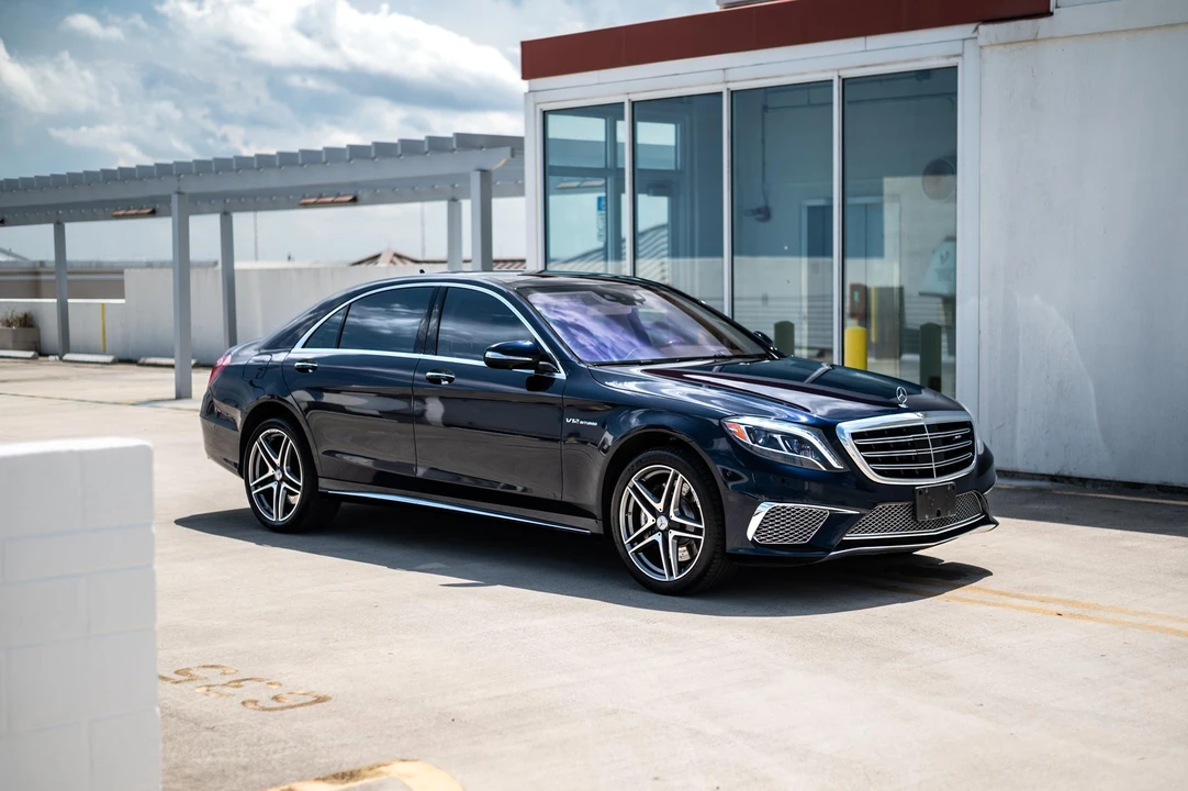 2015 Mercedes-Benz W222 S 63 & S 65 AMG - Image 29 of 31