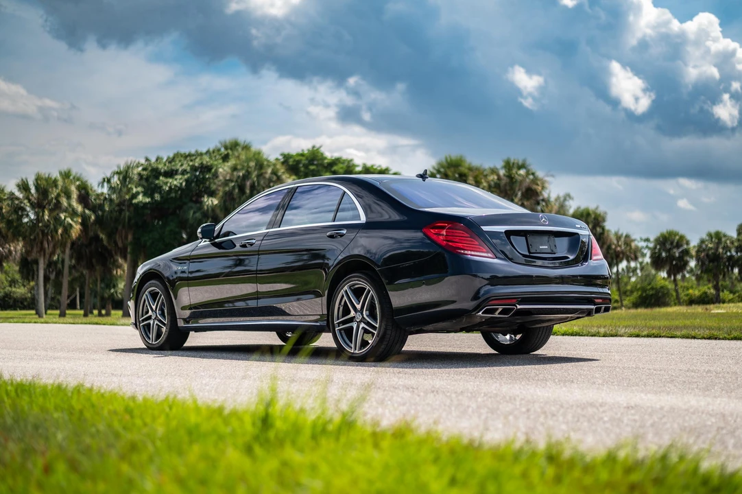 2015 Mercedes-Benz W222 S 63 & S 65 AMG - Image 20 of 31
