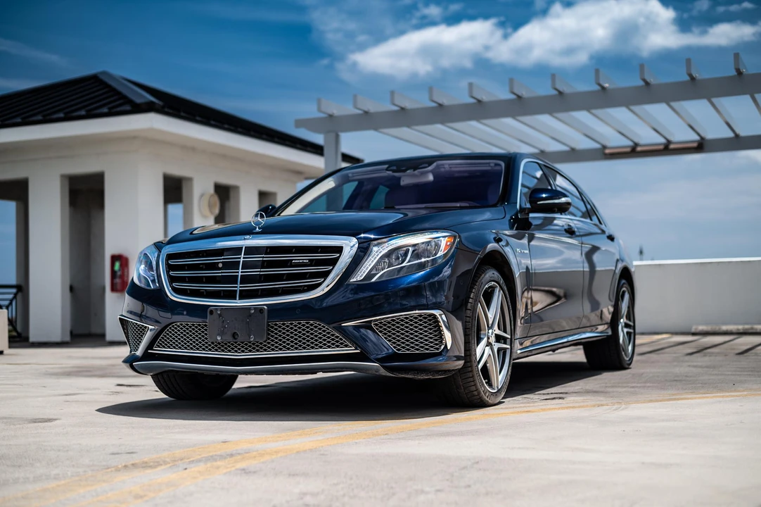 2015 Mercedes-Benz W222 S 63 & S 65 AMG - Image 10 of 31