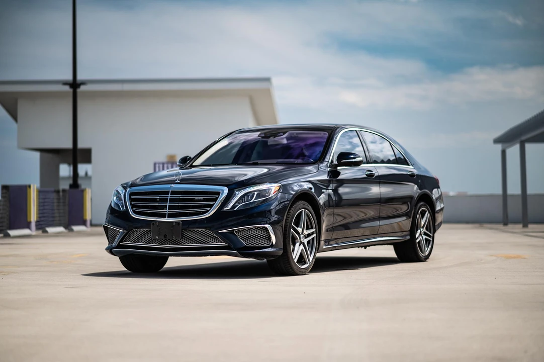 2015 Mercedes-Benz W222 S 63 & S 65 AMG - Image 11 of 31