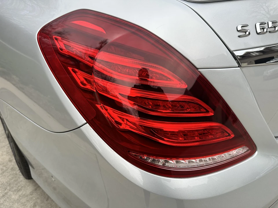 2015 Mercedes-Benz W222 S 63 & S 65 AMG - Image 23 of 31