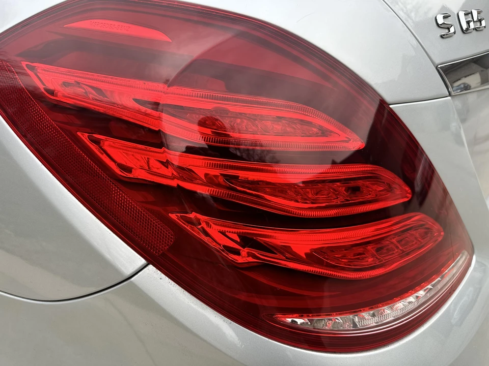2015 Mercedes-Benz W222 S 63 & S 65 AMG - Image 22 of 31