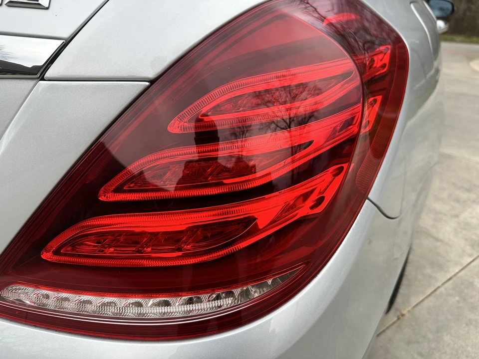 2015 Mercedes-Benz W222 S 63 & S 65 AMG - Image 27 of 31
