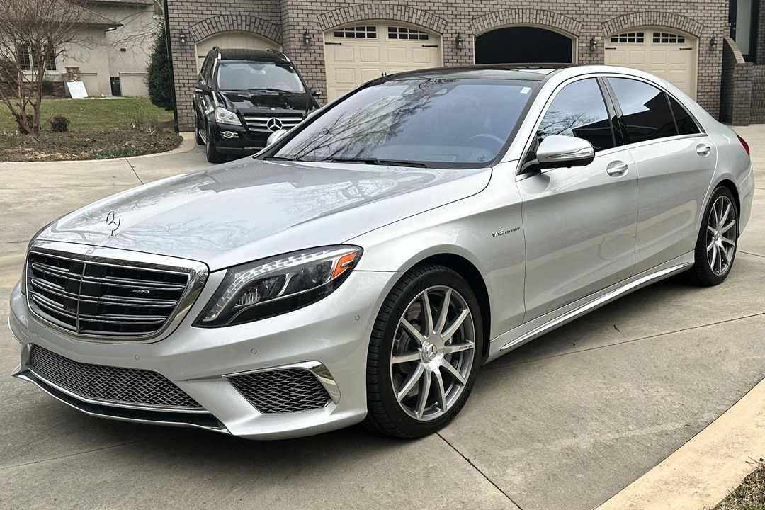 2015 Mercedes-Benz W222 S 63 & S 65 AMG - Image 6 of 31