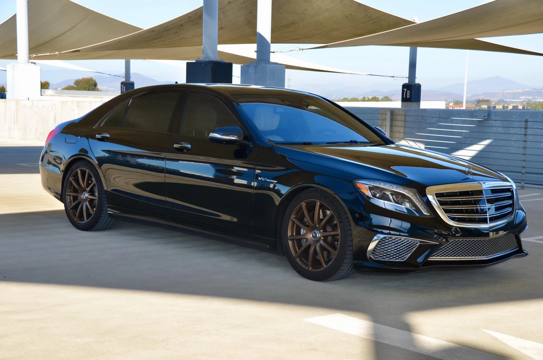 2015 Mercedes-Benz W222 S 63 & S 65 AMG - Image 25 of 31