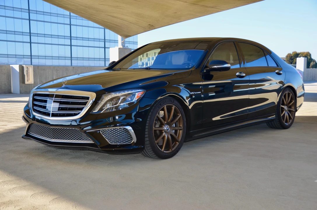 2015 Mercedes-Benz W222 S 63 & S 65 AMG - Image 3 of 31
