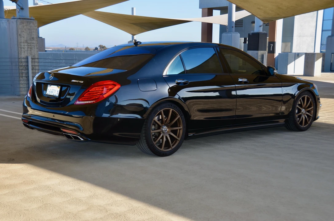 2015 Mercedes-Benz W222 S 63 & S 65 AMG - Image 21 of 31