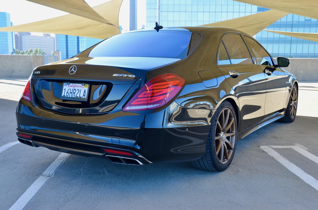 2015 Mercedes-Benz W222 S 63 & S 65 AMG - Image 13 of 31