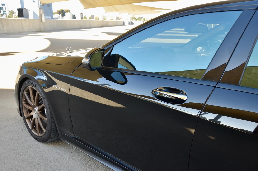 2015 Mercedes-Benz W222 S 63 & S 65 AMG - Image 28 of 31
