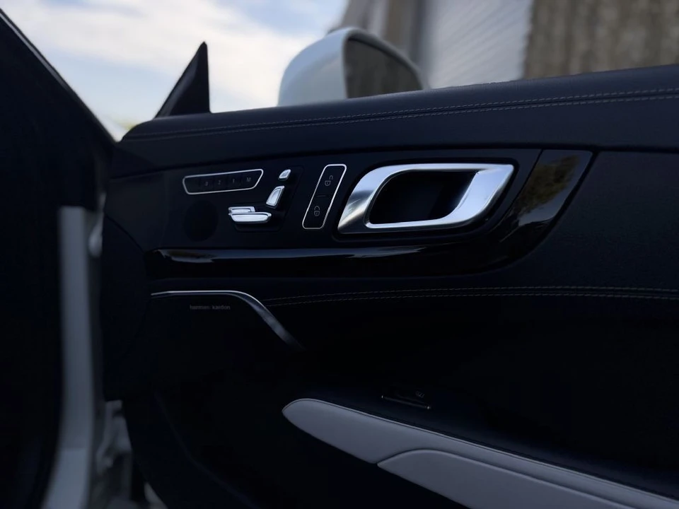 2015 Mercedes-Benz R231 SL-Class - Image 23 of 30