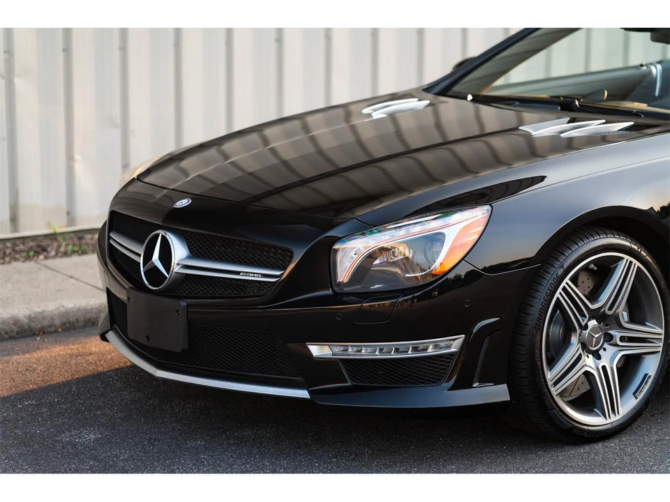 2015 Mercedes-Benz R231 SL 63 & SL 65 AMG - Image 14 of 31