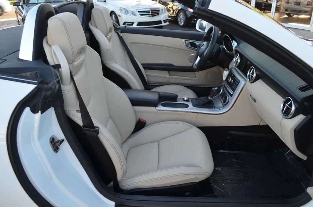 2015 Mercedes-Benz R172 SLC-Class - Image 16 of 31