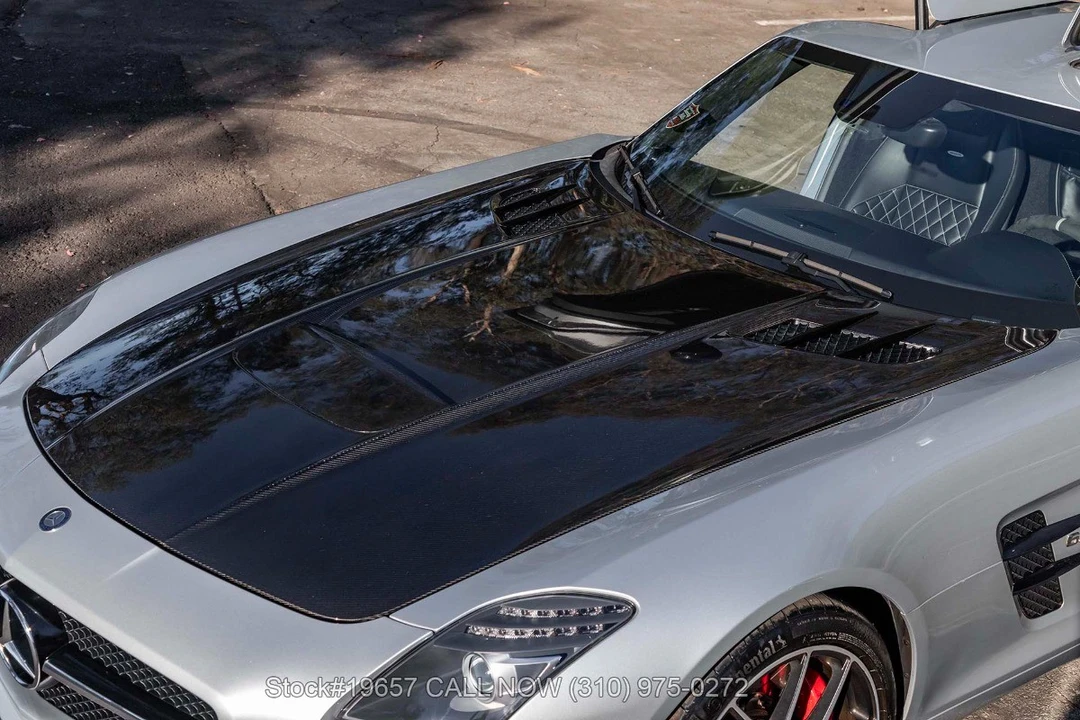 2015 Mercedes-Benz SLS AMG GT - Image 27 of 31