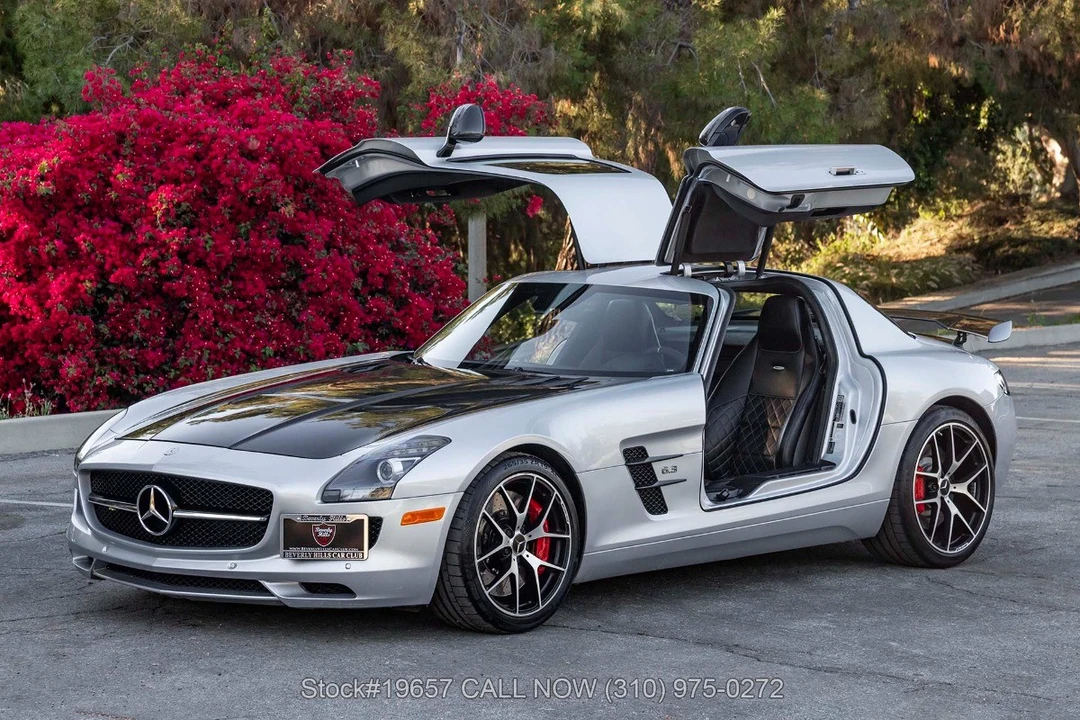 2015 Mercedes-Benz SLS AMG GT - Image 19 of 31
