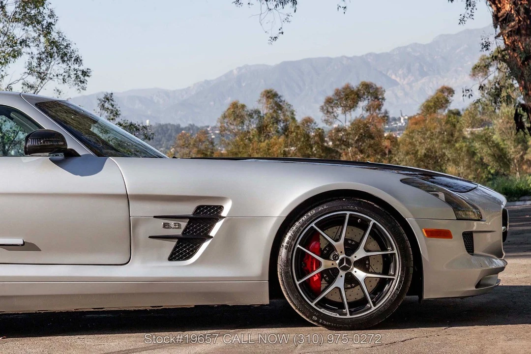 2015 Mercedes-Benz SLS AMG GT - Image 22 of 31