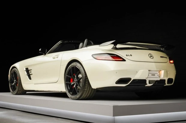 2015 Mercedes-Benz C197 SLS AMG - Image 2 of 8