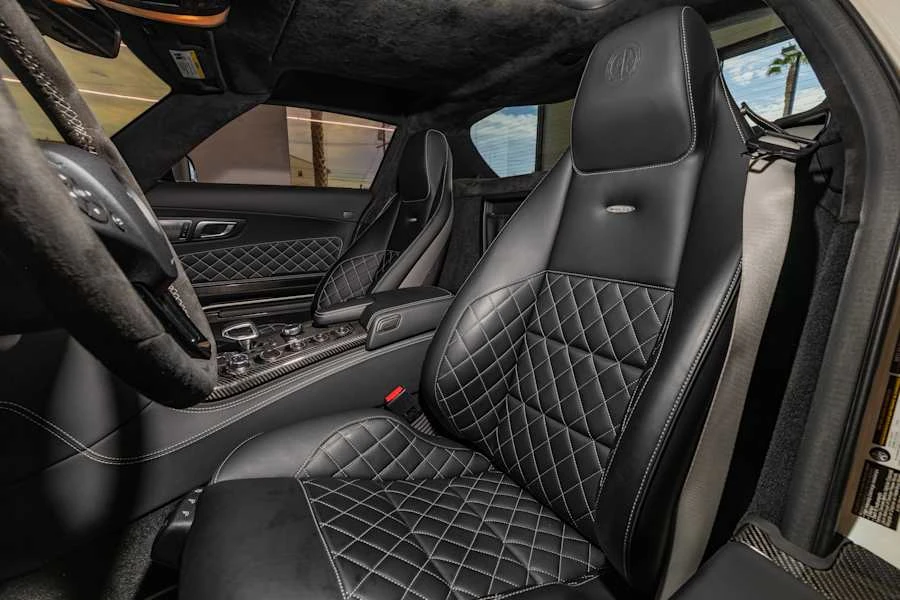 2015 Mercedes-Benz SLS AMG GT - Image 27 of 31