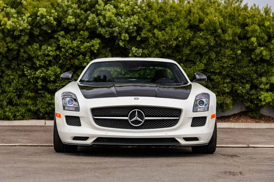 2015 Mercedes-Benz SLS AMG GT - Image 4 of 31
